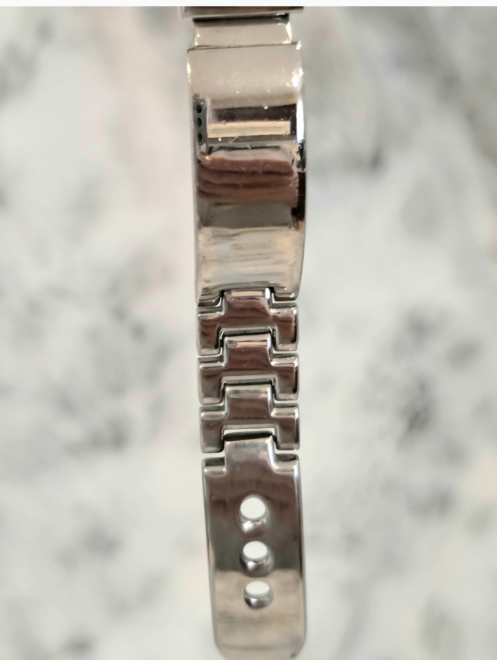 Gucci Vintage Silver and Black Buckle Adjustable Bracelet Bangle Watch Timepiece - Picture 9 of 13